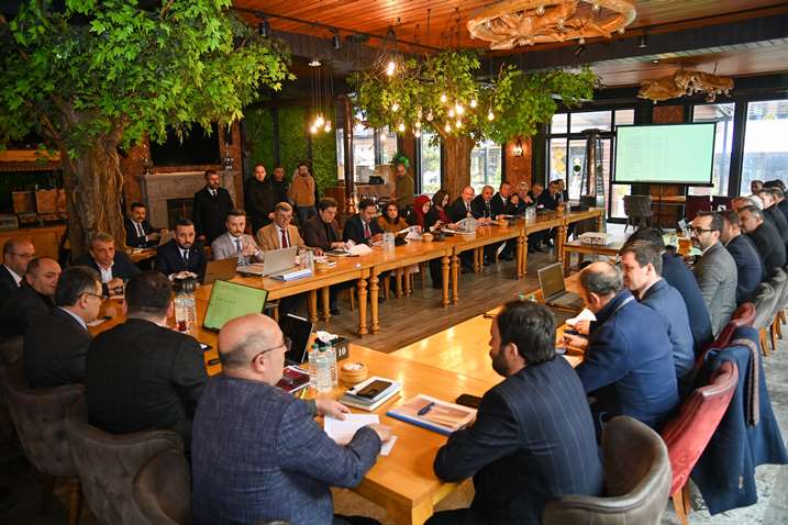 099bcc73-852c-4689-b0d3-b48aac743e0c