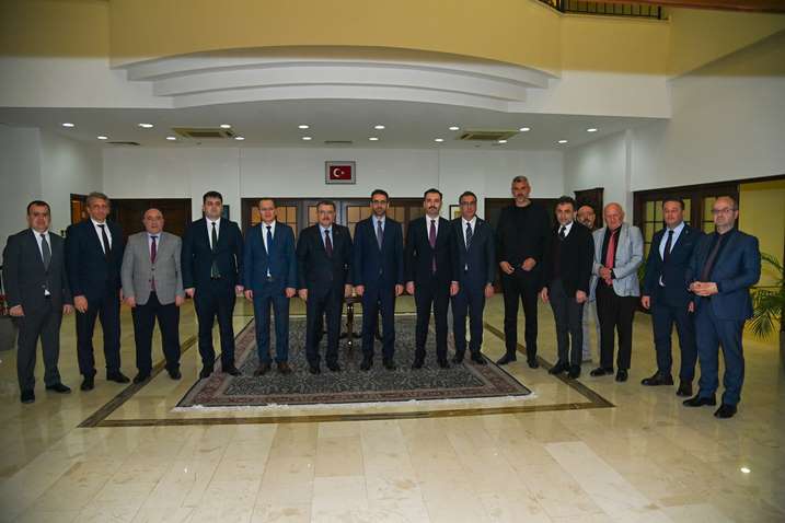 7b6a4f5e-8020-42a3-8c9e-f60c0356f905