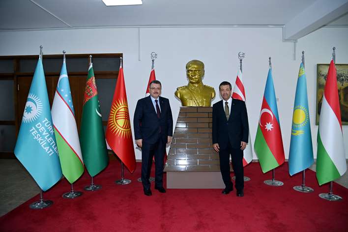 a2f71ac6-9c35-4bd6-ac4d-e2a04669ffbb