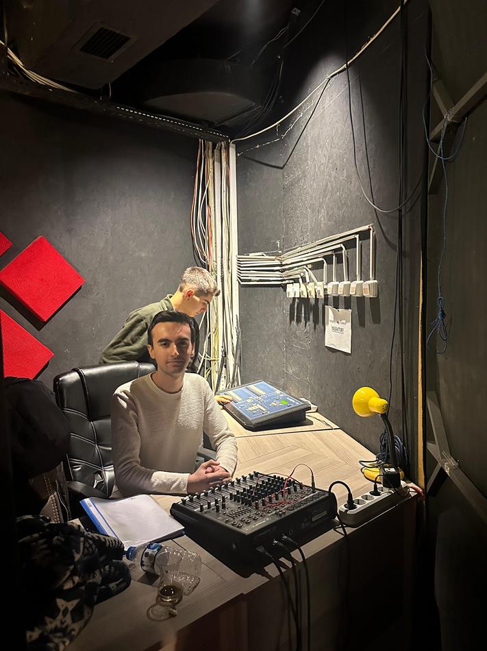 df50cc97-c677-4e28-8a2f-d41b106149bb