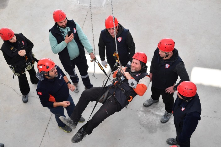 ec06c243-253a-4c2c-ae97-a32a61afdcc7