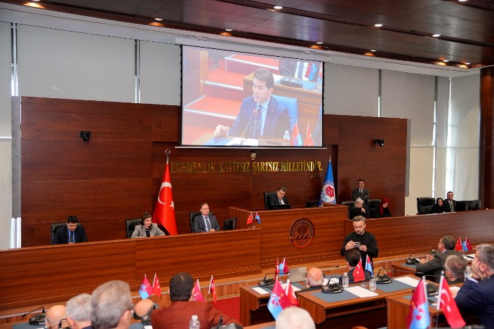 22713a54-c0c5-4c7b-a2f3-eda90060829b