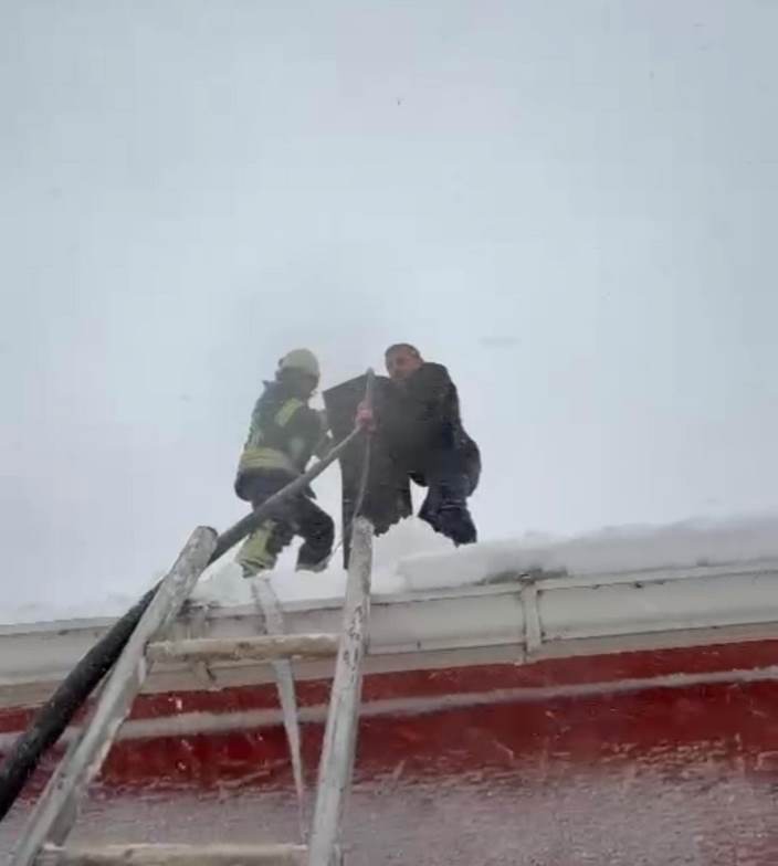 593dc4df-3961-417b-bfdb-6464e50b571f