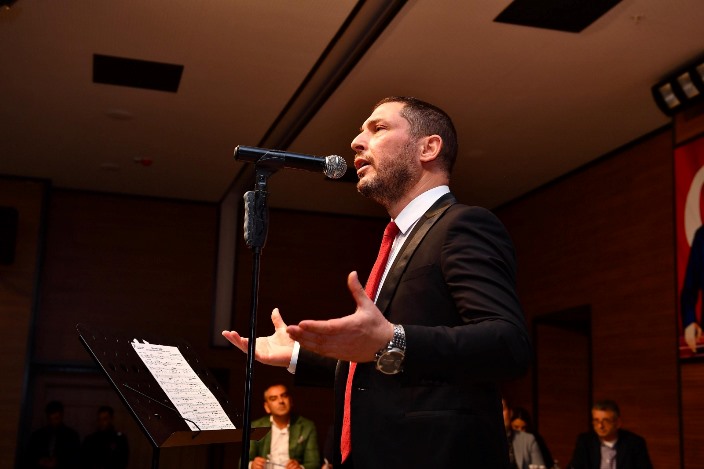 5bb922e6-25f6-49ee-851a-2b61e76a498f