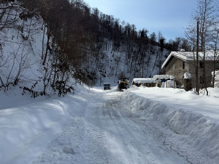 71c58417-e5ee-4402-9f73-618270640d12