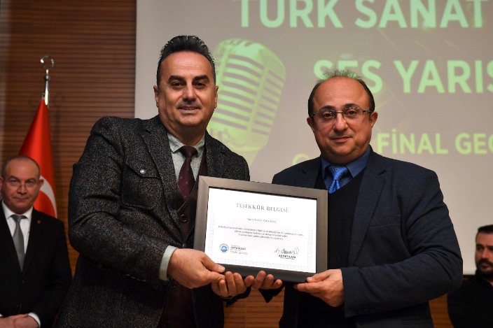 8234bdae-b0ae-4d77-9922-08c46f22aea0