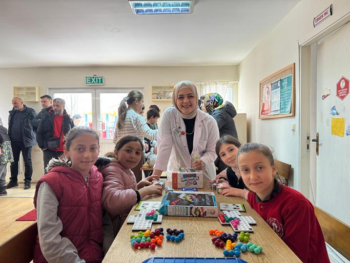 a24cd696-e1e0-410a-9683-a8183c76bacf