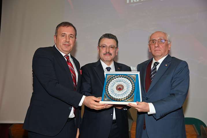 bb056c48-ee53-4785-84b8-8c81394f92aa