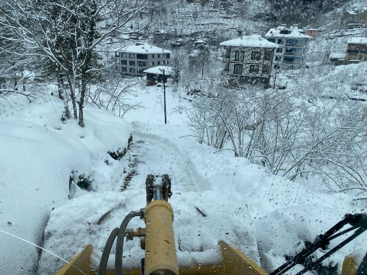 cdce409c-b27c-45cd-adbe-eb82f4b80926