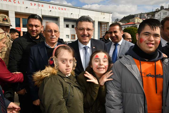 0512c1a9-d190-412d-97cc-c0318cb6ee29