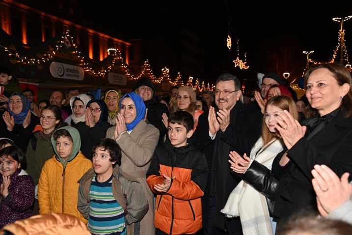 1011690c-2d42-4382-ae46-c8038b516856