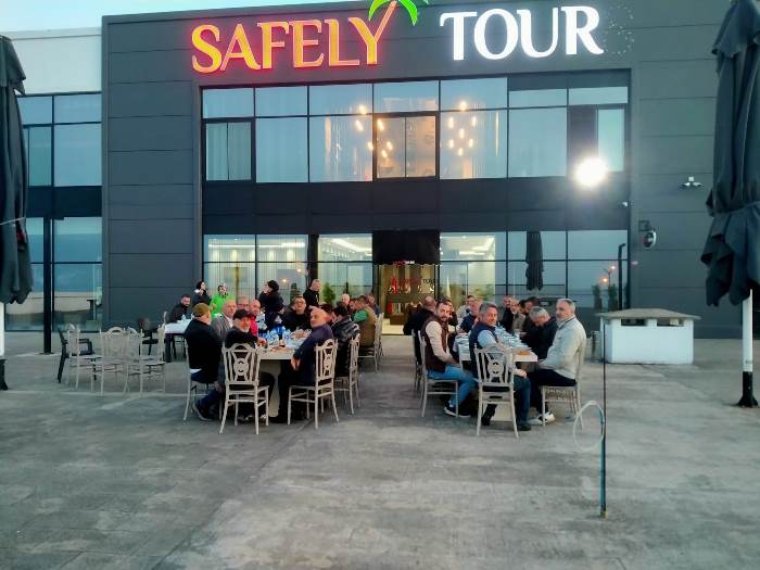 147a5fa1-e305-48cc-a6a9-13198065b9be