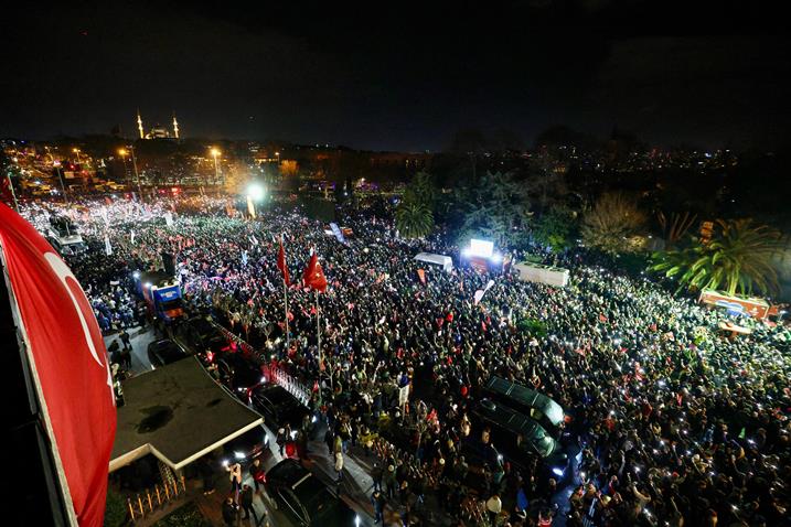 1742505110_sara__hane____k__nc___g__nde_de_doldu_ta__ti__1_