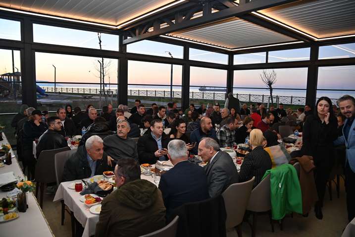 240f1270-dd4f-4f43-800b-0f0dce24566f