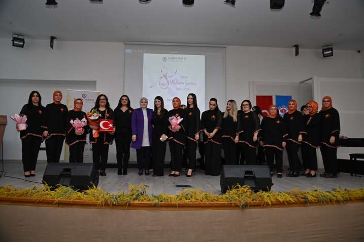 3f0a3fef-054d-4a6a-b024-04e776cba22b