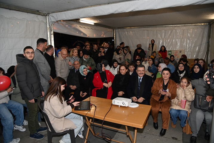 42428118-15cc-4bf8-a804-acc332784bfb