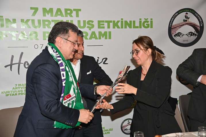 53105b1d-1761-4609-8445-2ed3c7354c83