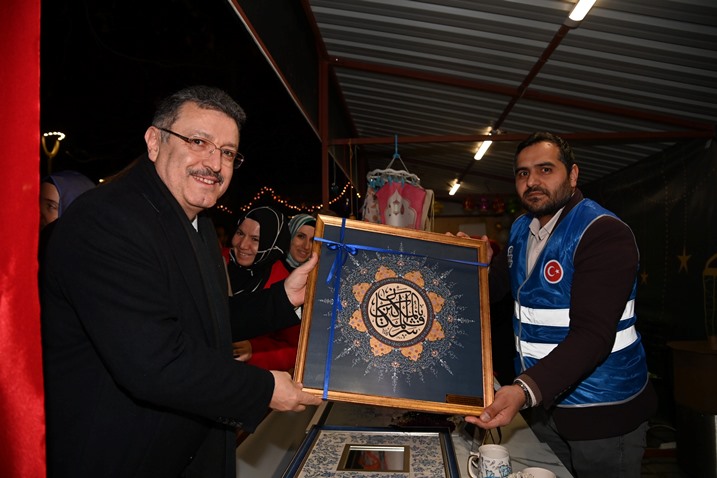 73f58b3f-b10c-4e1e-b912-cbd71397f529