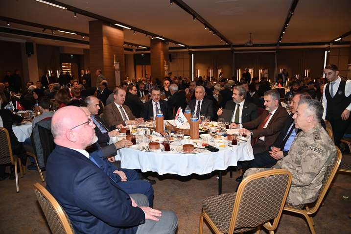 874bad9c-2927-4a53-b552-ca7357e38c3d