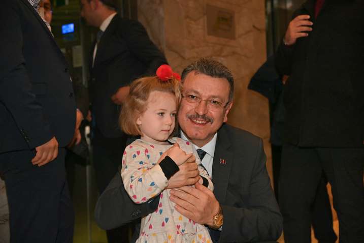 8babb09b-e8b9-4bd0-a9dc-0f4ae9f2a06c