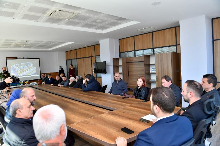 916f02b2-34b6-4314-932a-5cb274cbe555