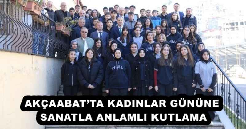 AKÇAABAT’TA KADINLAR GÜNÜNE SANATLA ANLAMLI KUTLAMA