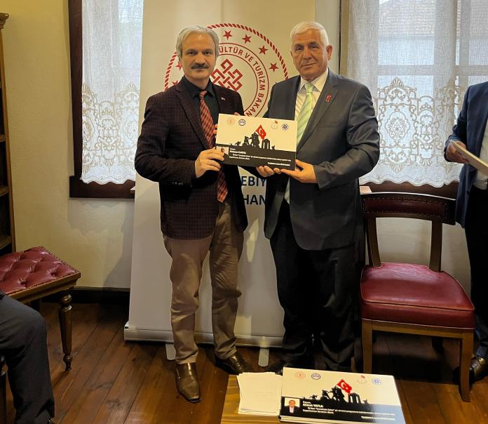 d9caa8d8-5c99-424e-abfb-2227951cf89d