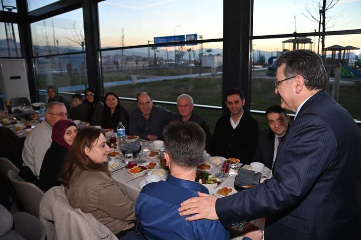 e215712a-bbd6-405f-bf44-417cd01c7d17