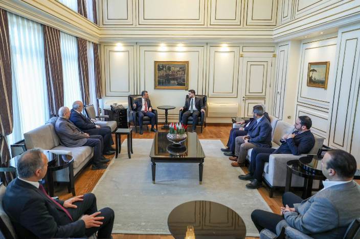 huseyin_bay_ozgur_ozel_2