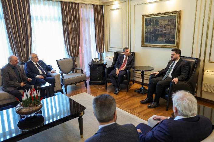 huseyin_bay_ozgur_ozel_3