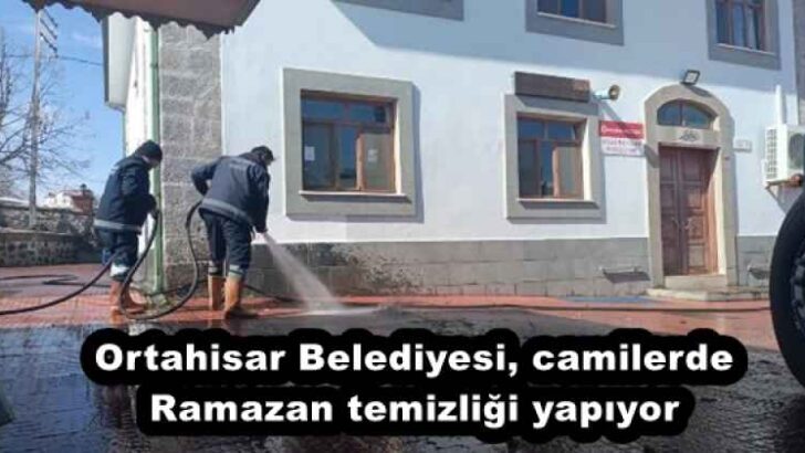 Ortahisar Belediyesi, camilerde Ramazan temizliği yapıyor
