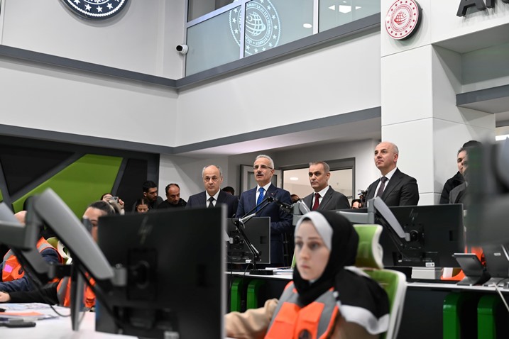 10e13cfe-5395-428c-b46c-5a1ce670a1d0