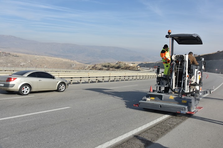 7a552327-1392-4c02-adda-95a50a236f66