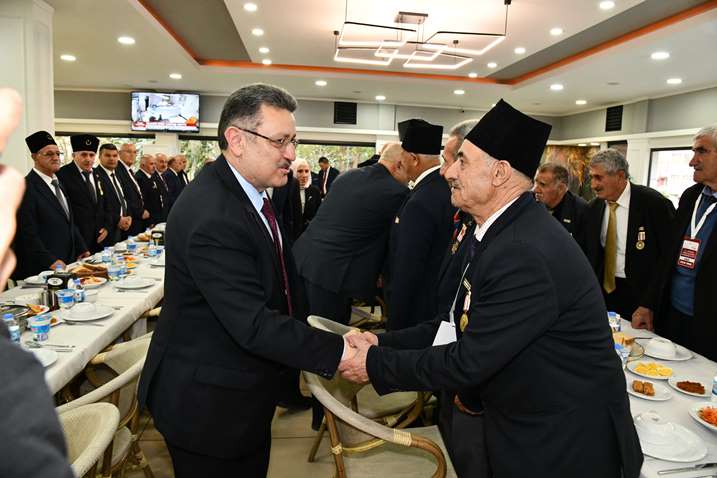 c89df292-9b5b-4acc-acb6-1853cc21abab