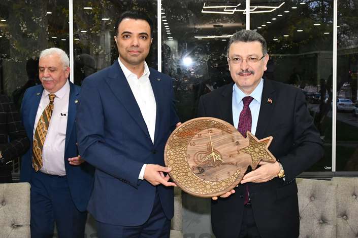 cddcf740-9aef-4c4a-a601-8beb28ec7dad