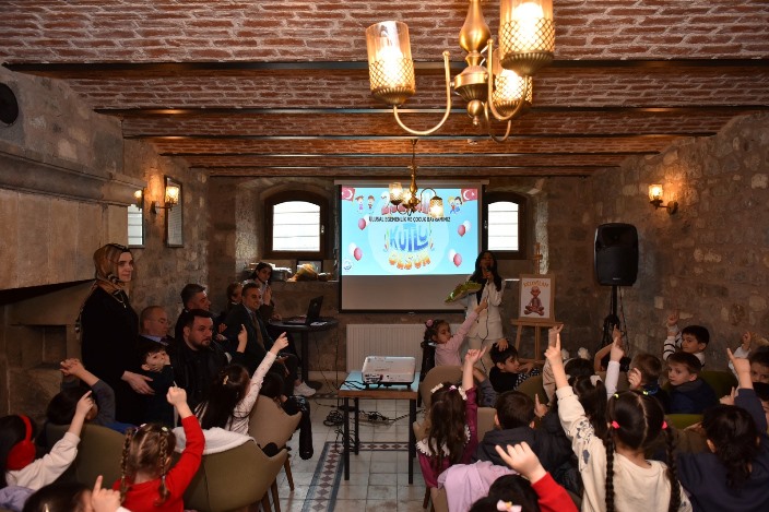 d40e0f0f-55c6-4ed1-9535-37bb4e815c49