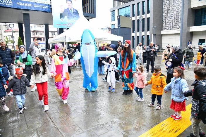 e2f0a769-3433-4527-afd1-9418dda6405d