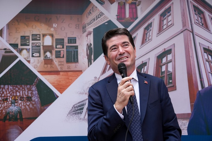 0044bbdc-9bf0-484e-8a97-69f451624ef9