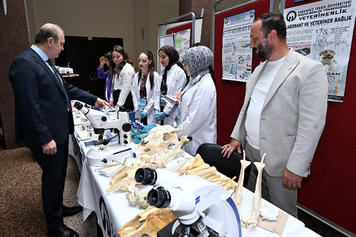 0c10f1f6-4cb8-4c09-8a1b-4817737b73d1