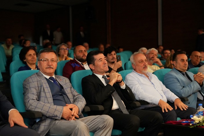 13fc4528-1a10-4206-8b3a-4e22e78934a2