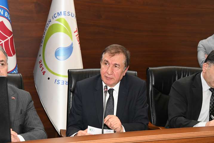 182b9c3f-c013-4b9b-87f8-9b57cf5c5b3f