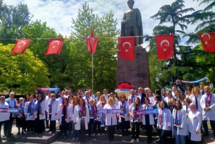 1dfb37cd-68dd-47a9-8e56-349d5cea87a7