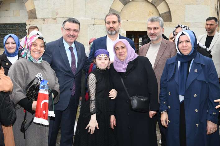 21c3f029-559f-476e-881e-2c378e9dd910