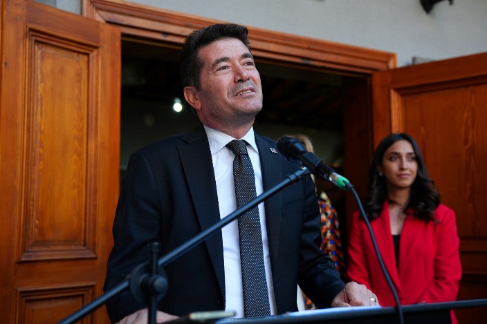 25e97050-2123-48b9-8dad-cdfe0d64f88d