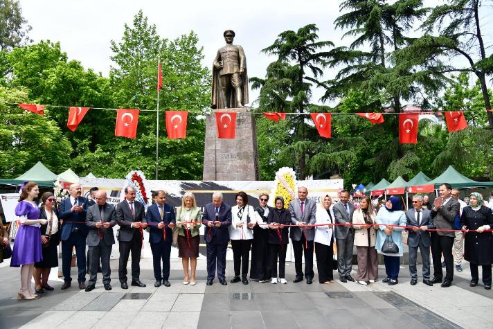 261e1aaf-e12a-42af-80b6-e001ed1be3c7