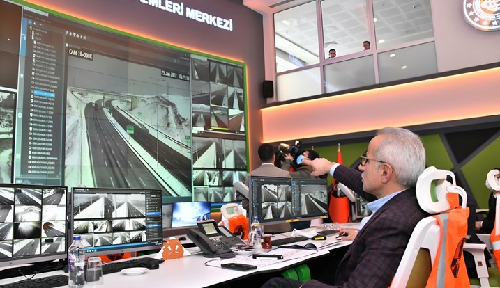 339988b6-7b31-4c51-834c-0352008fb8de