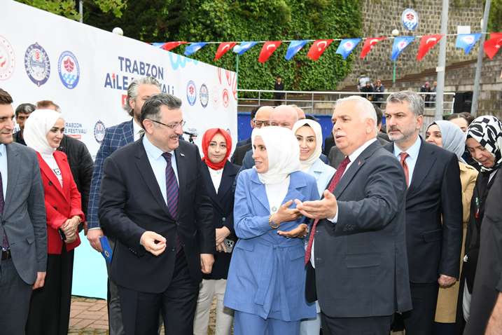 39d5c379-17d5-4305-af88-1710524f5d0f