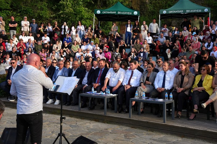 3c6e6a9d-6150-4b44-a55e-2efdde62e25c