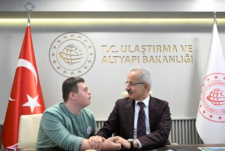 5b0bcb8d-d366-4987-bbe6-9e9704a0fdc6