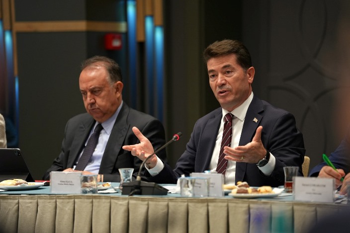 5be4b3c3-ba44-4001-b2c4-9606cd8ffc6a